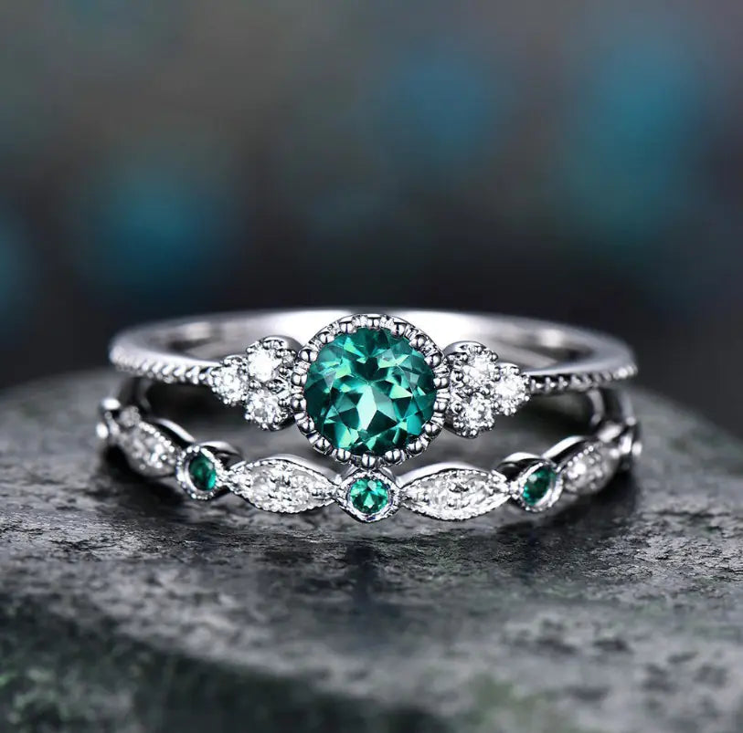 Elegant Zircon Decor Ring with Faux Emerald for Women