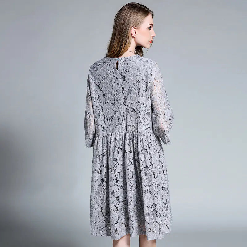 2019 Autumn Plus Size Lace Dress with Bell Sleeves